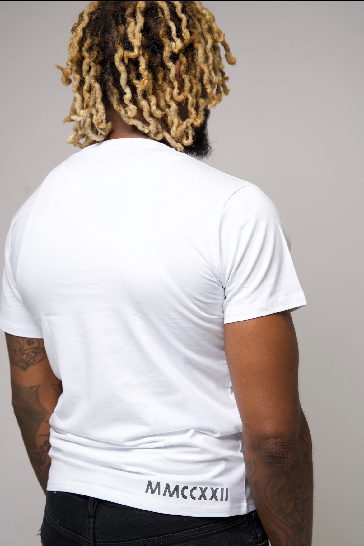 Roman Tshirt
