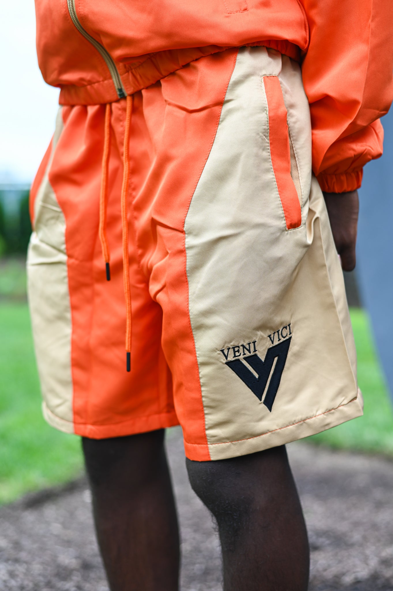 Civitas Orange Two-Tone Set