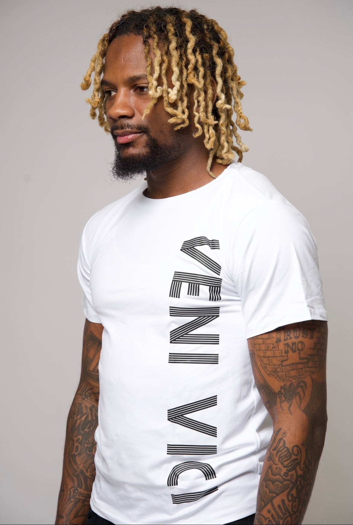 Roman Tshirt