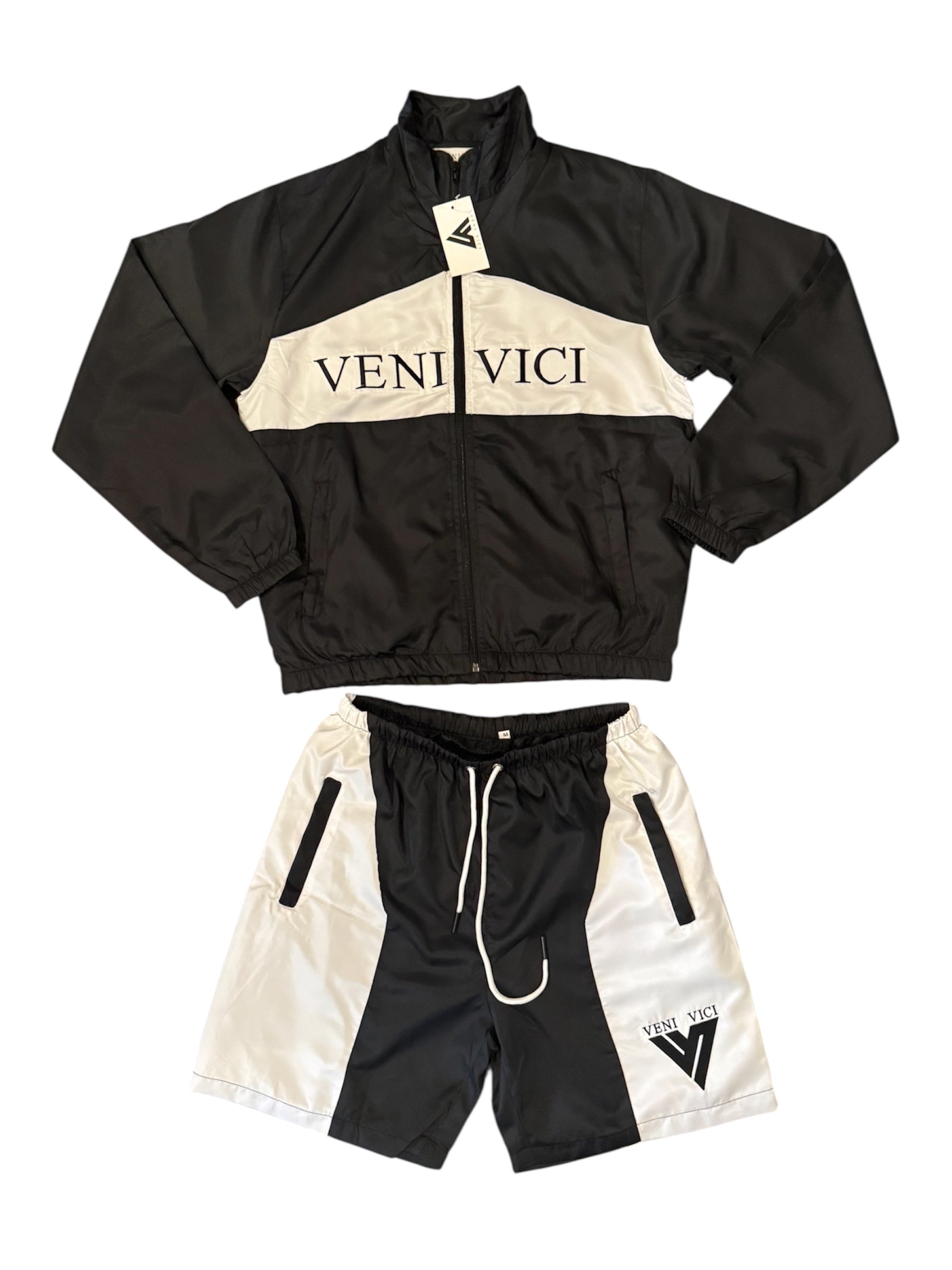 Civitas BW Two-Tone Set